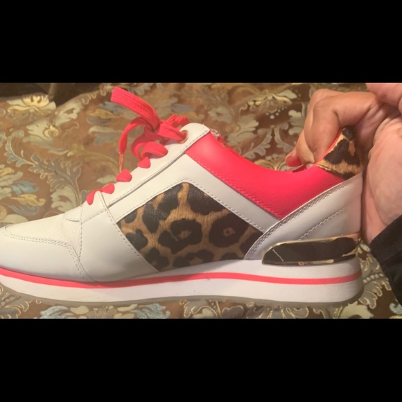 Michael Kors Billie Trainer Sneakers - Picture 2 of 5